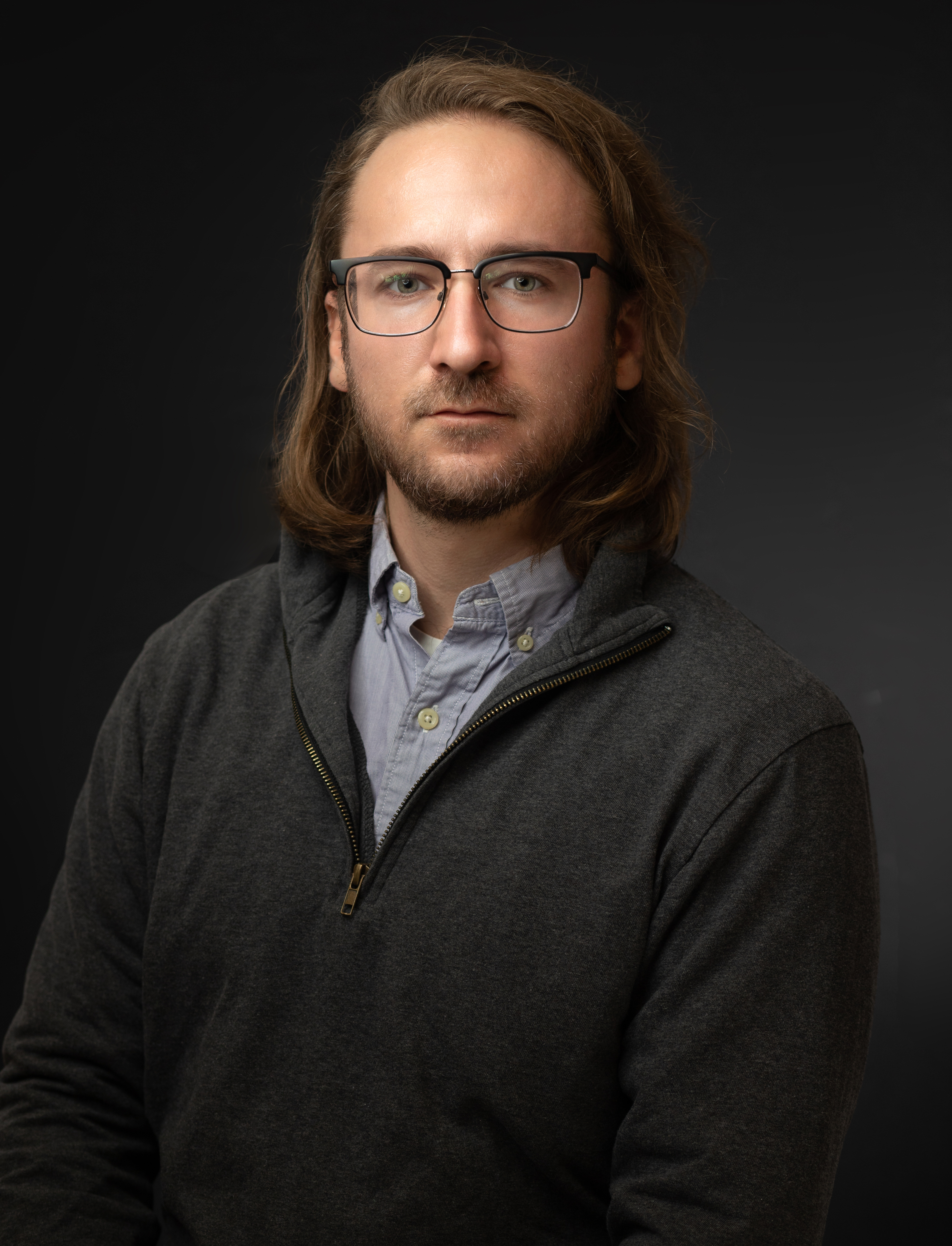 Headshot photo of myself